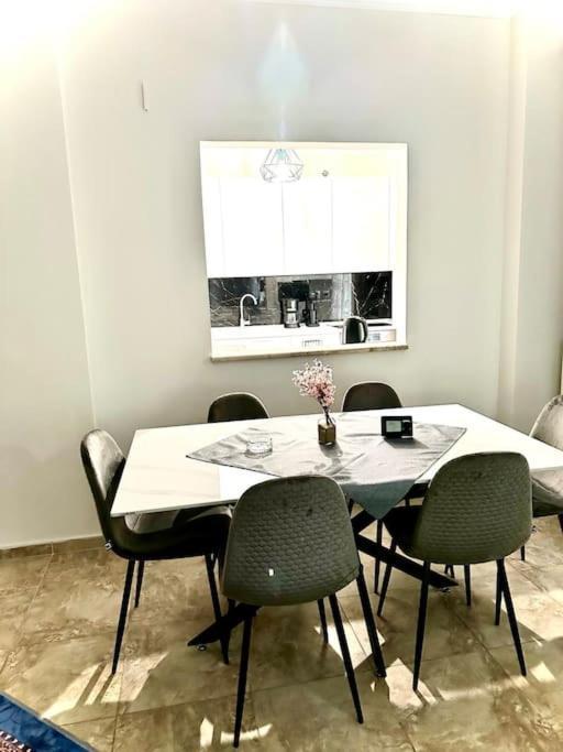 The “Roman Market” Lux Apartment 테살로니키 외부 사진